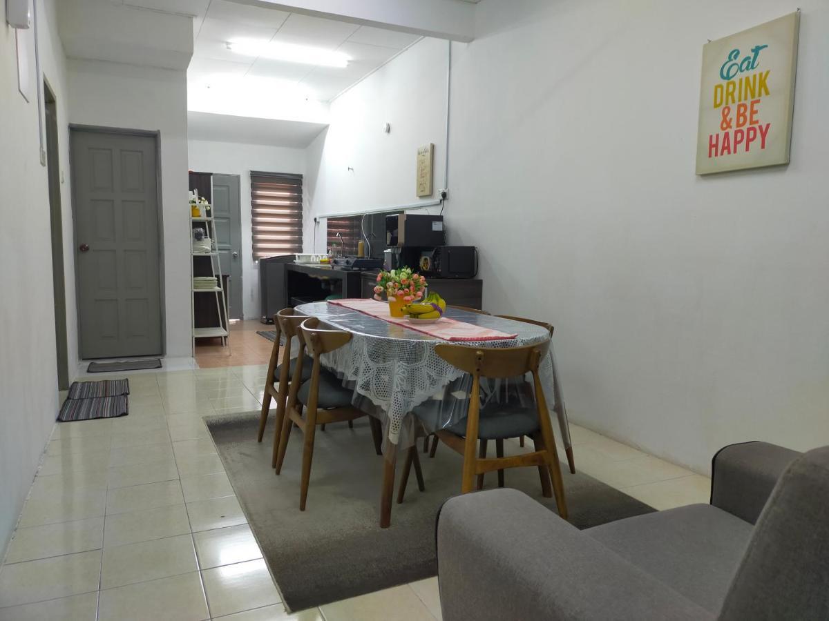 D'Port Dicksonmuslimonly Homestay מראה חיצוני תמונה